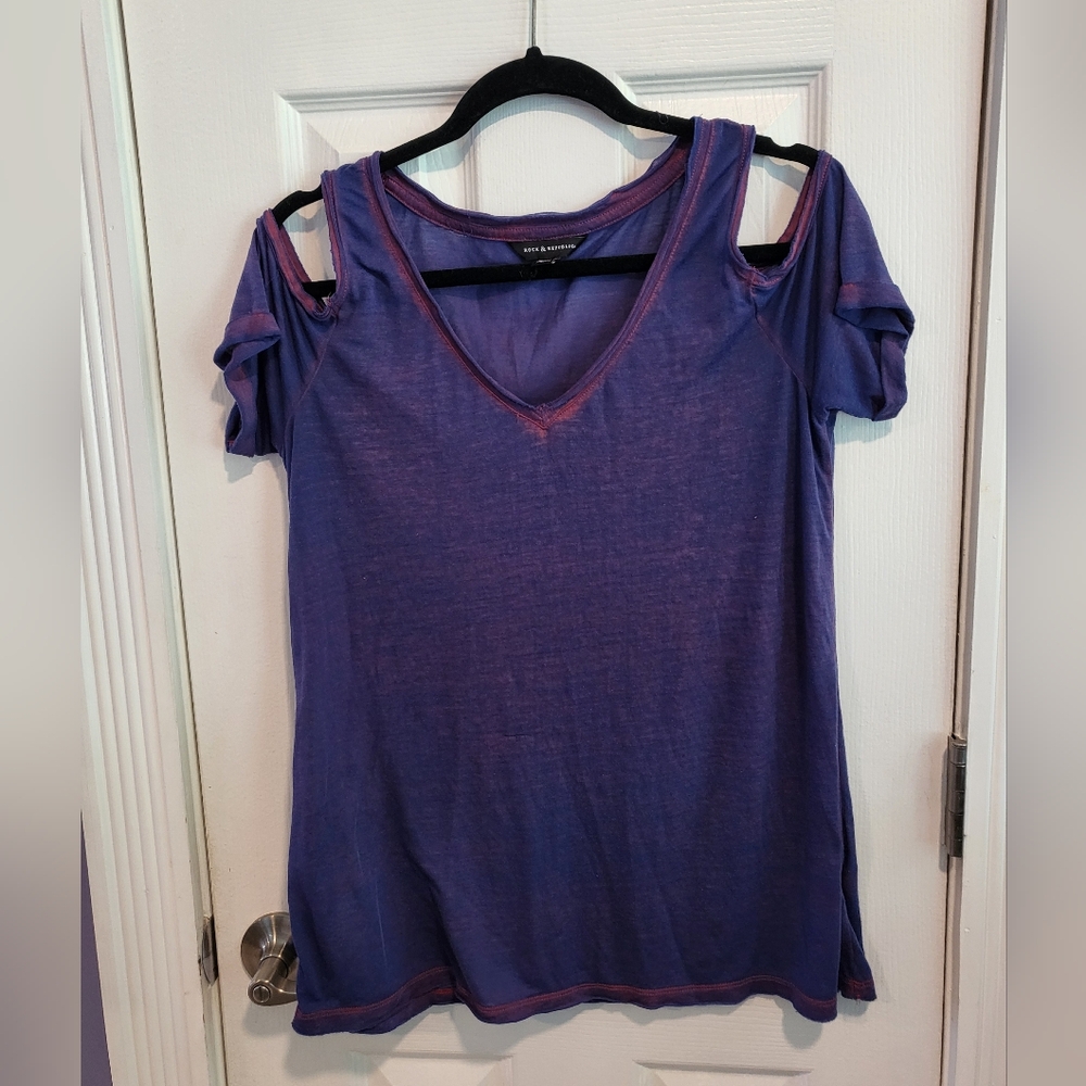 Rock & Republic Cutout Sleeve Purple Tee